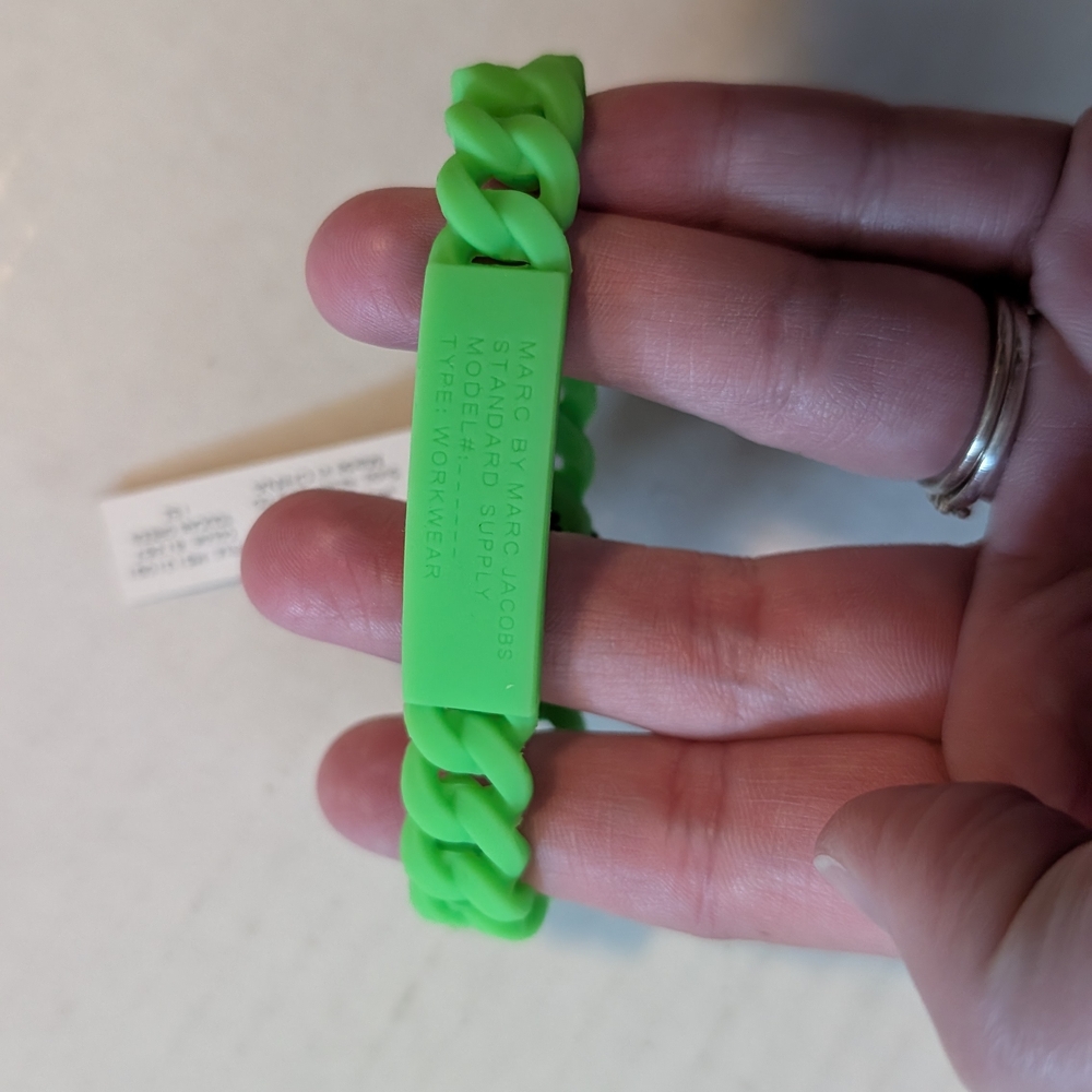 Marc By Marc Jacobs NWT Green Rubber Bracelet